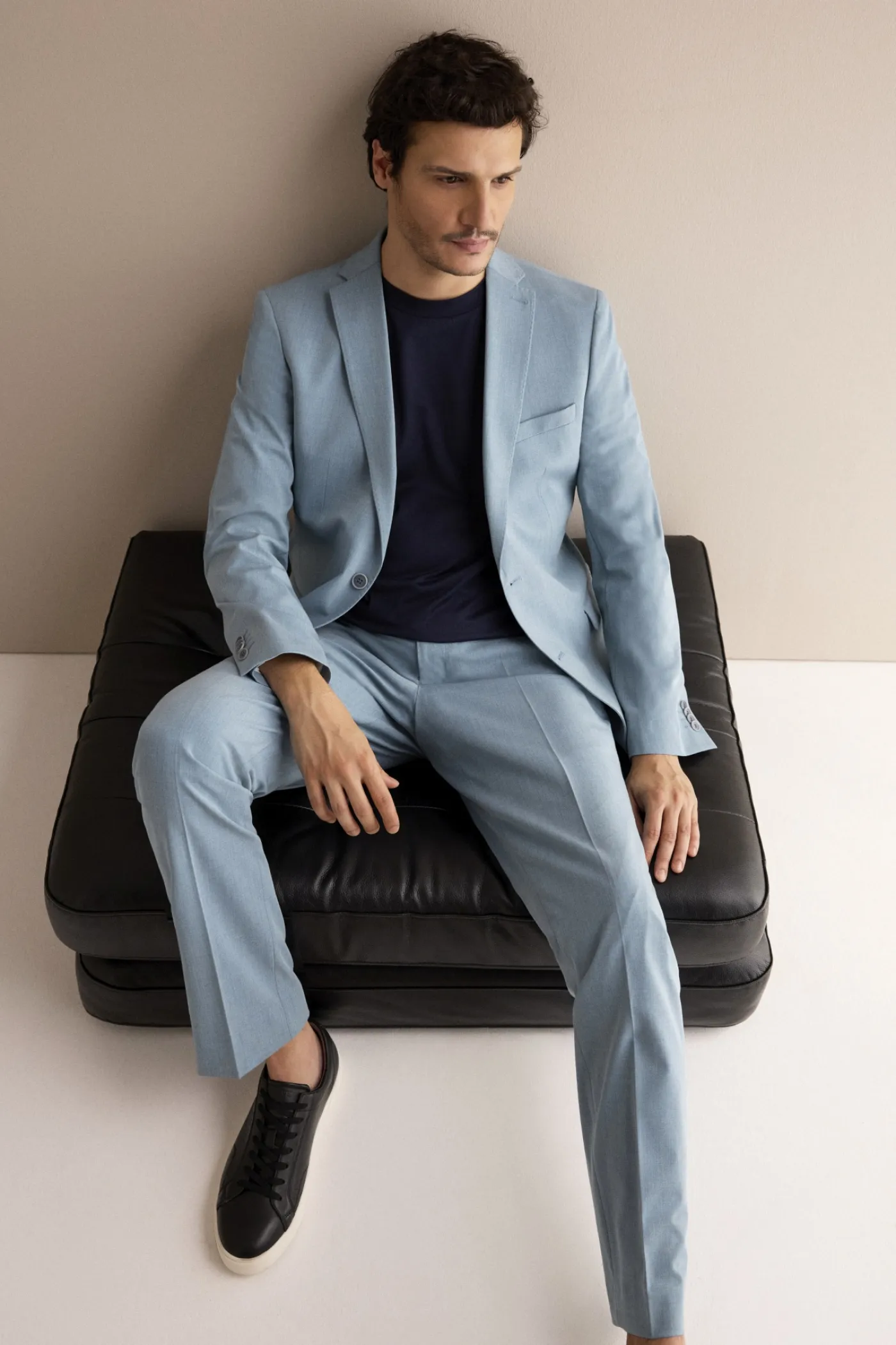 Anzughose aus meliertem Stretch-Twill