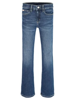 Ausgestellte Jeans