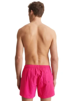 BADESHORTS AUS RECYCELTEM MATERIAL
