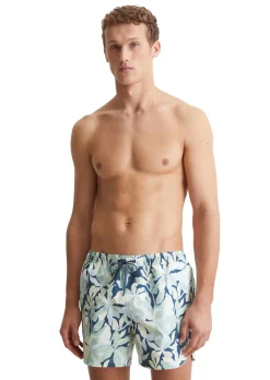 BADESHORTS AUS RECYCELTEM MATERIAL
