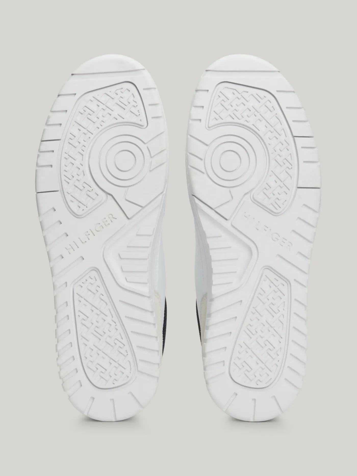 Basketball Sneaker