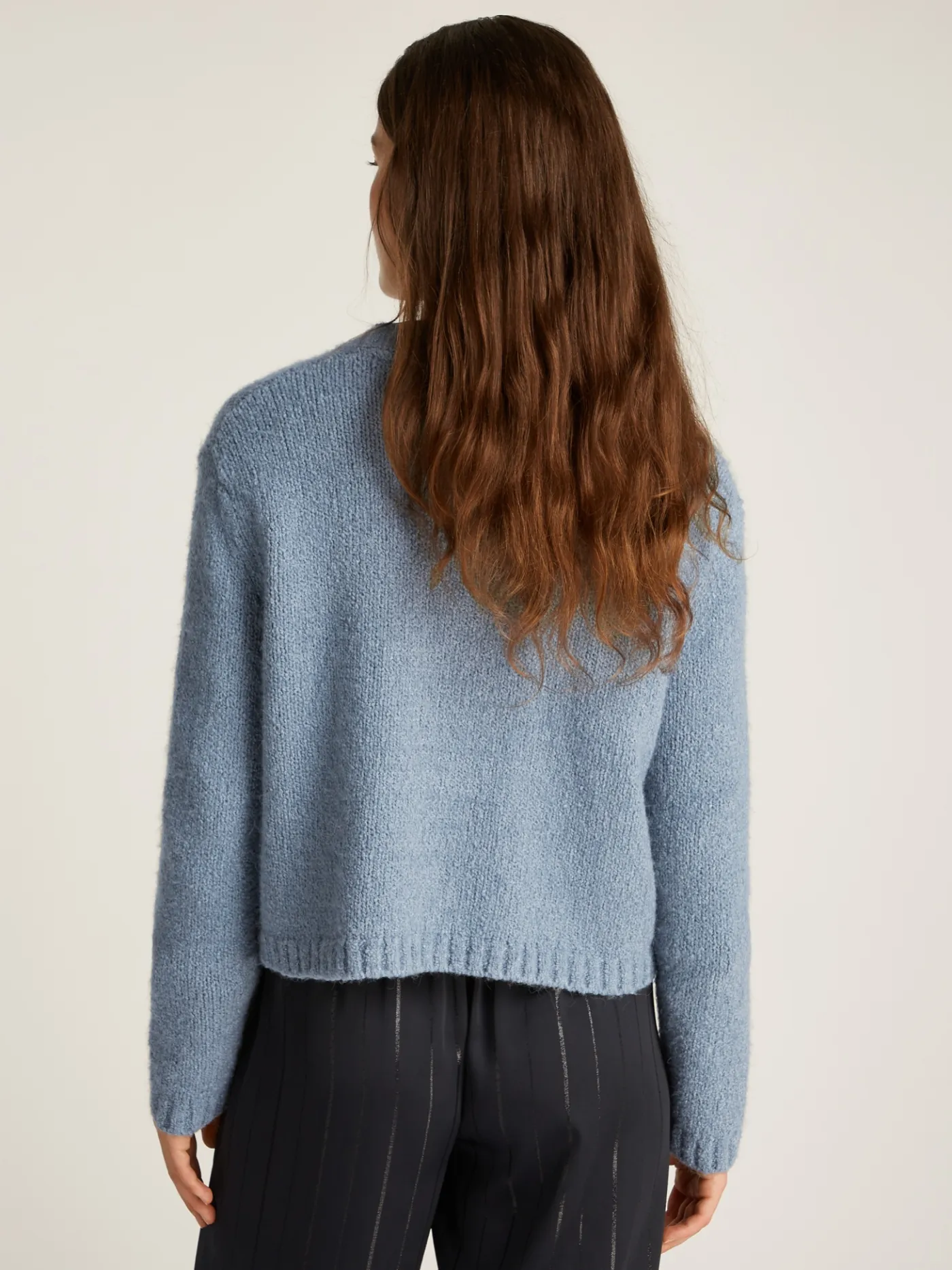 Cardigan mit goldfarbenen Knöpfen
