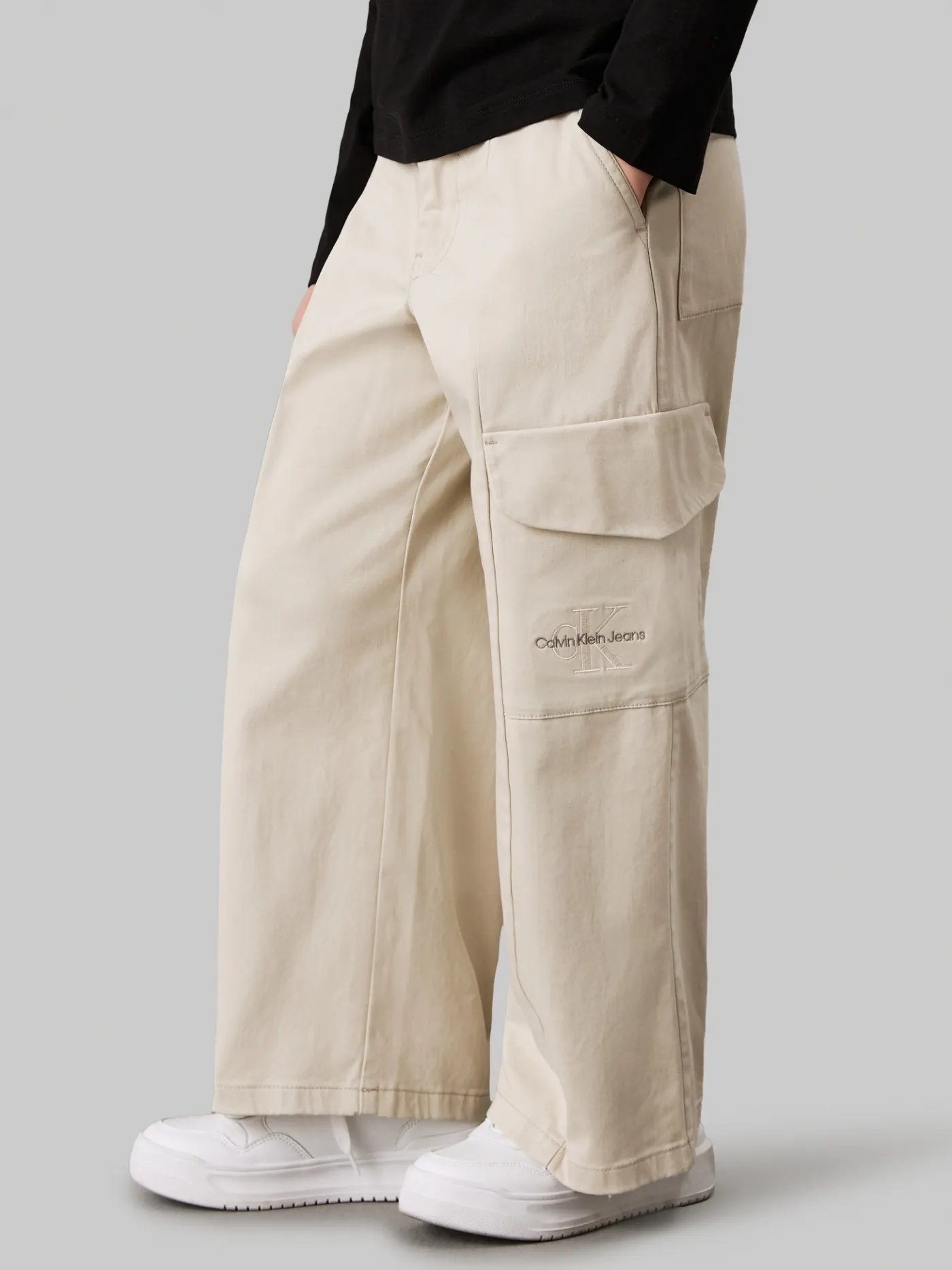 Cargohose mit weitem Bein