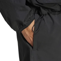 City Escape Woven Shorts