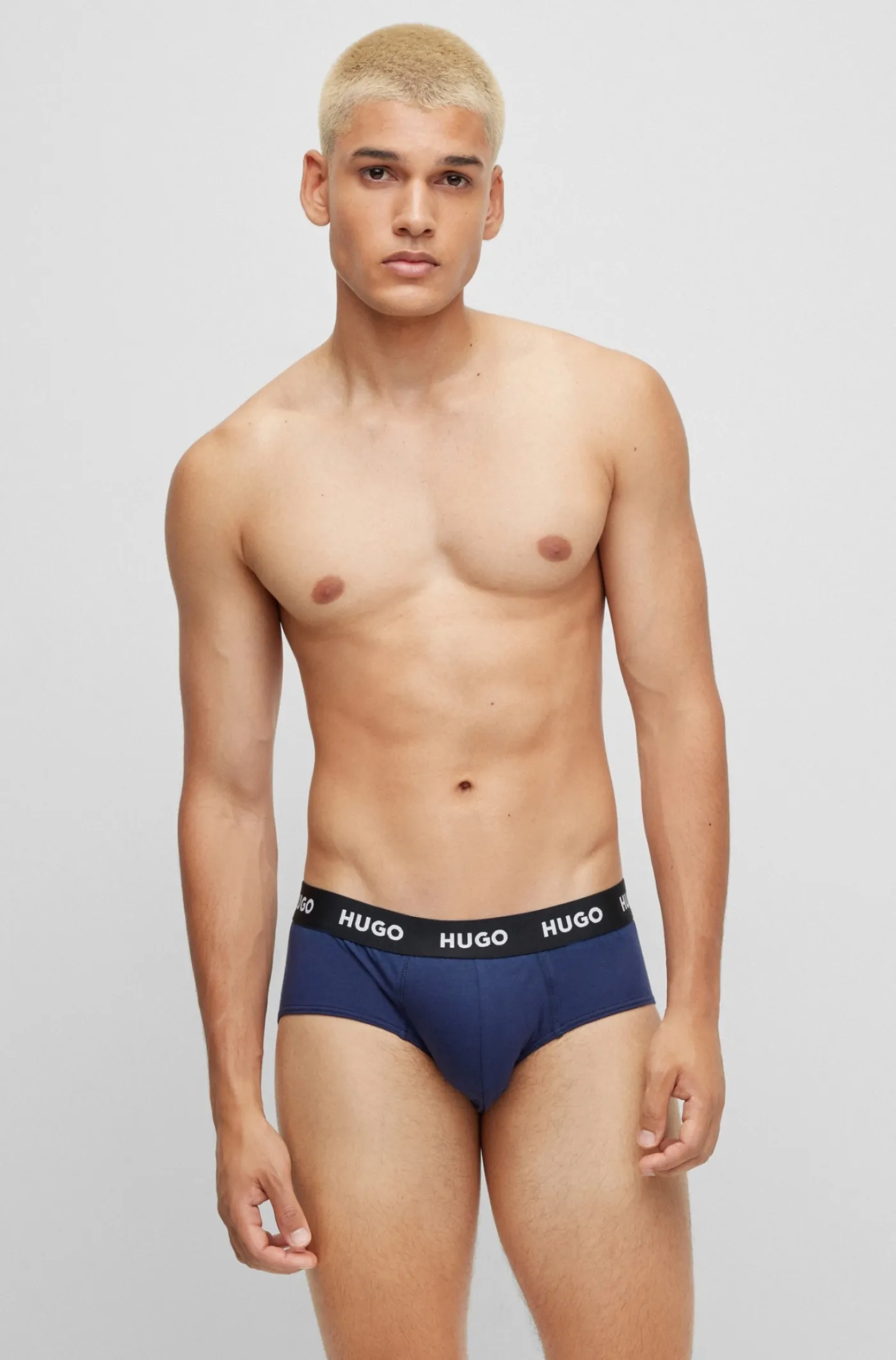 DREIER-PACK SLIPS AUS STRETCH-BAUMWOLLE MIT LOGO AM BUND HIPBRIEF TRIPLETPACK