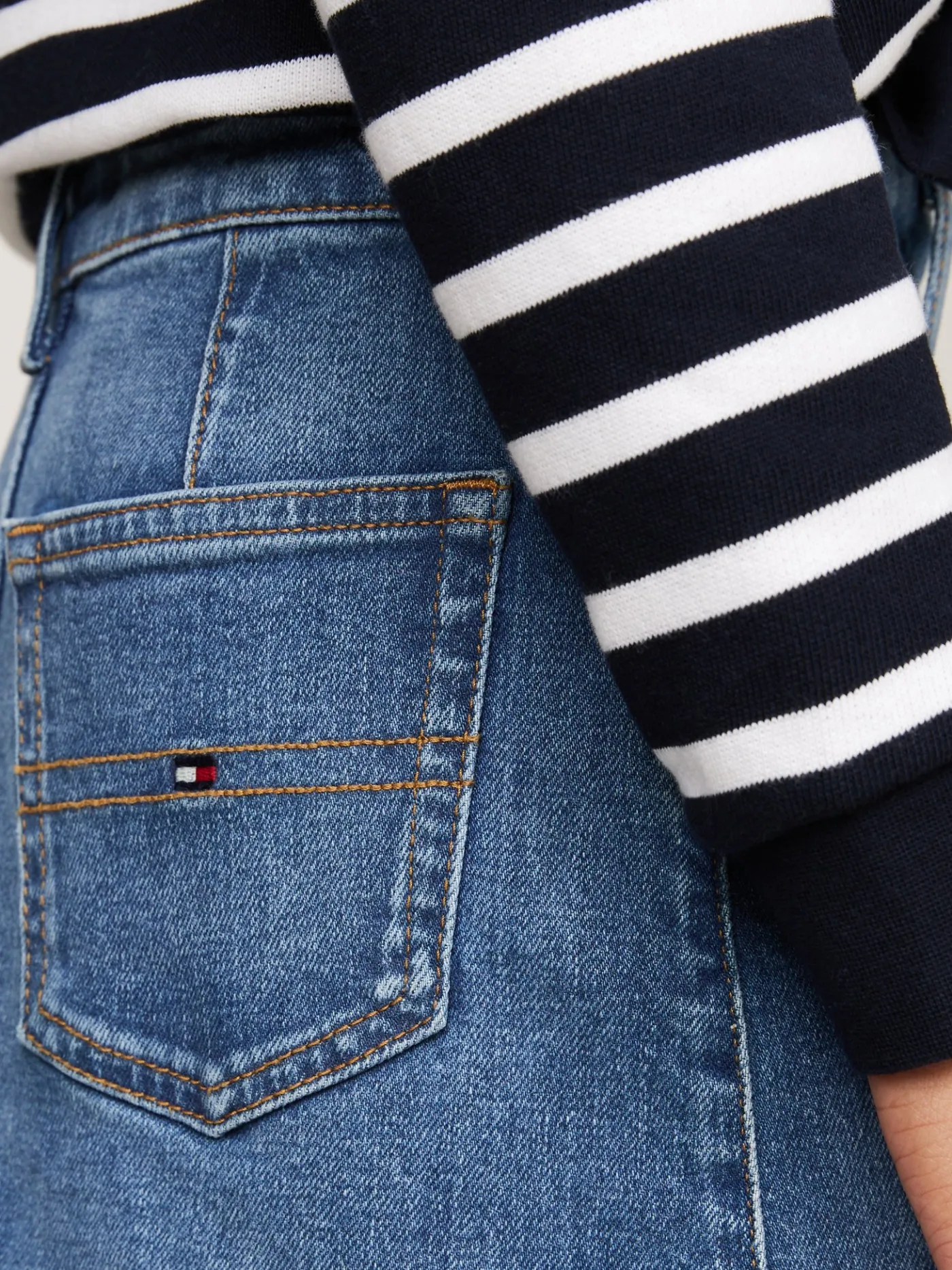 Durchgeknöpfter Jeansrock in A-Linie