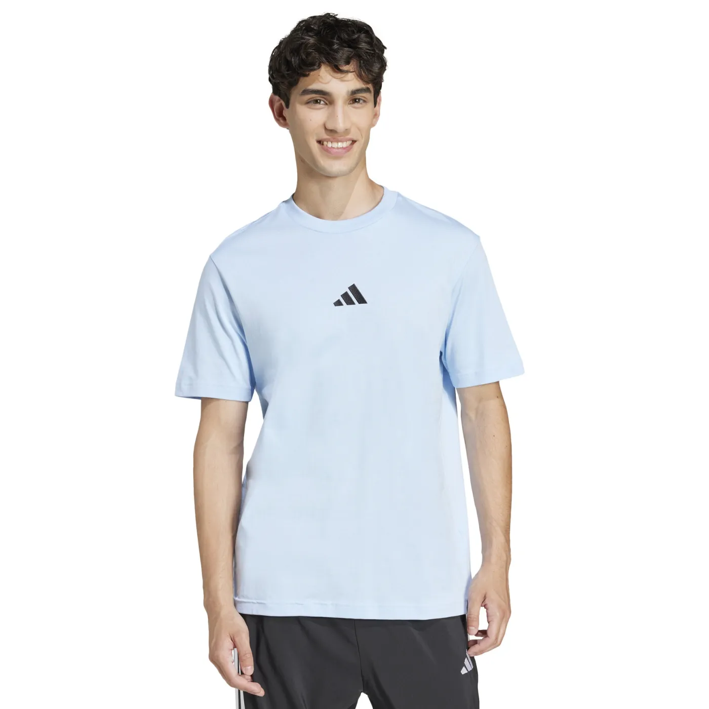 Essentials Small Logo Single Jersey T-Shirt