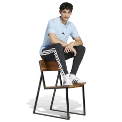 Essentials Small Logo Single Jersey T-Shirt