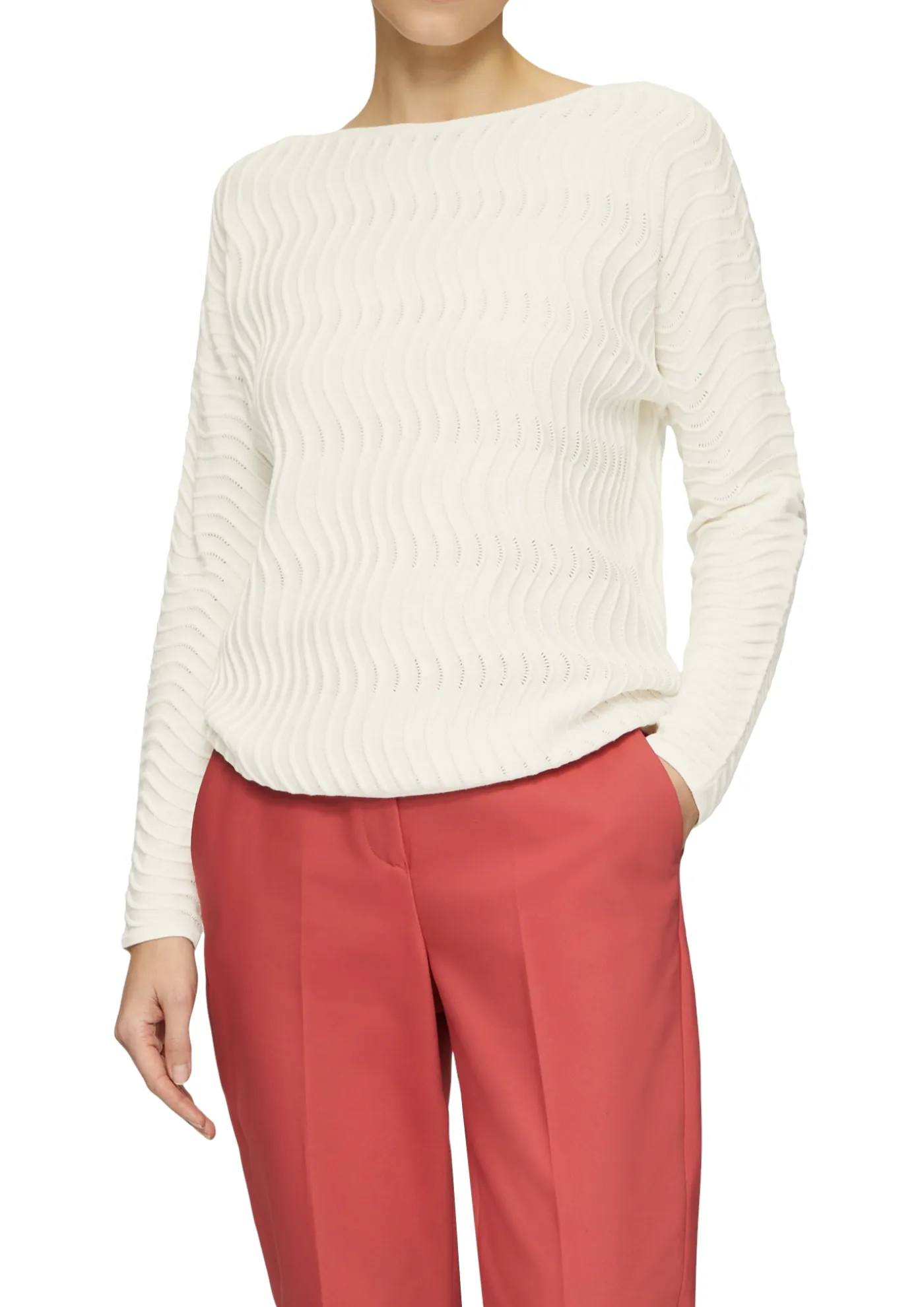 Feinstrickpullover mit Wellenstruktur