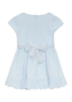 Festives Kleid mit Tüll-Gürtel und Spitzen-Details