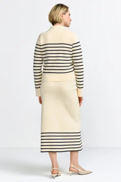 Gestreifte Strickjacke