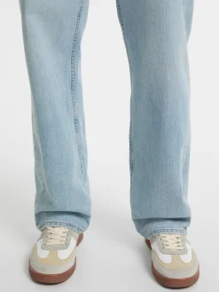 G15 Relaxed Jeans