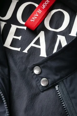 Jacke Jaren