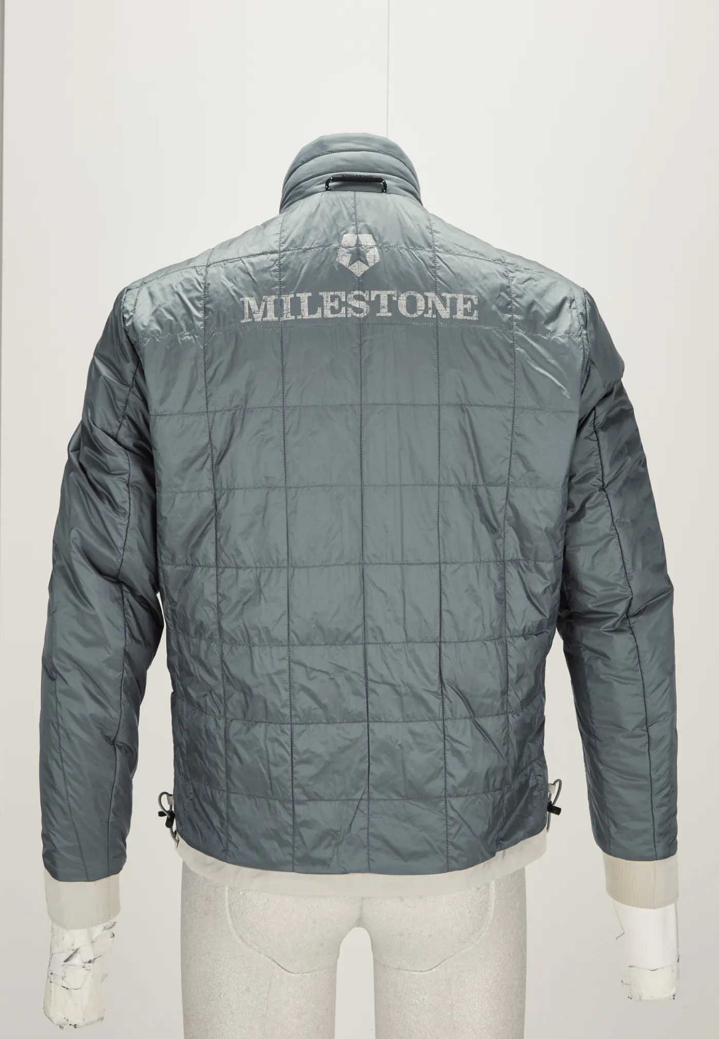 Jacke mit leicht tailliertem Schnitt