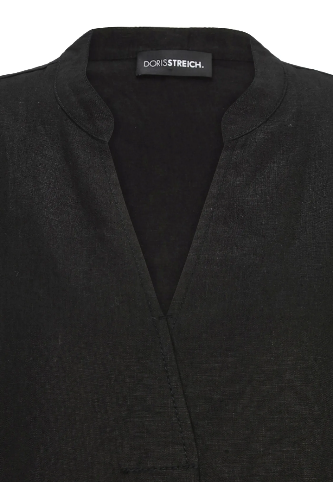 Kleid mit Tunikaausschnitt