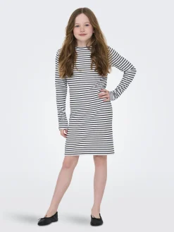 Kurzes Kleid
