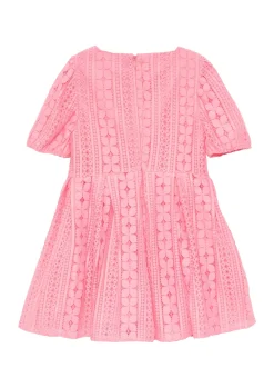 Kurzes Kleid aus Spitze mit elastischen Bündchen an den Ärmeln