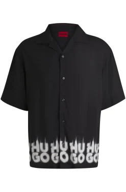 Kurzärmeliges Oversized Hemd mit Smoke-Logo-Print am Saum