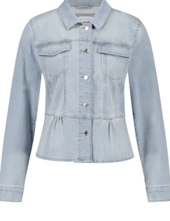 Modische Jeansjacke