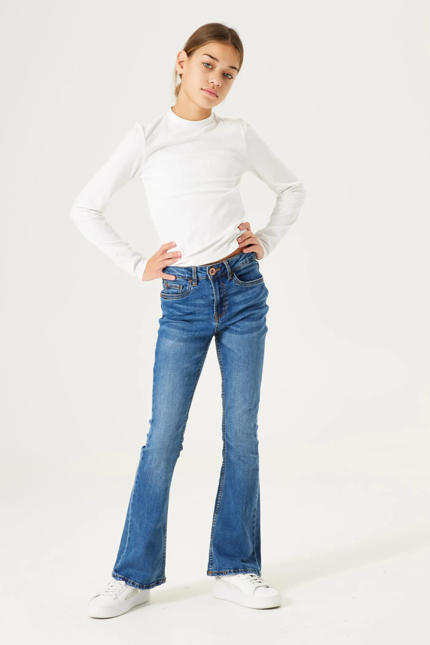 Rianna 575 Superslim Flared Jeans