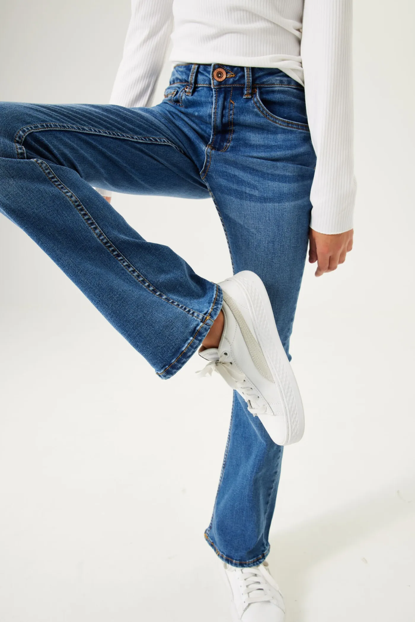 Rianna 575 Superslim Flared Jeans