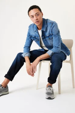 Rocko 690 Slim Jeans