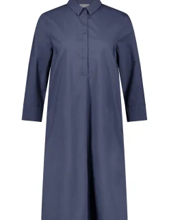 Schlichtes Blusenkleid