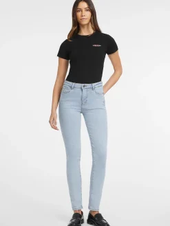 Slim T-Shirt