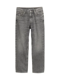 Straight Jeans