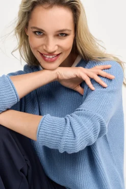 Strickpullover mit Rundhalsausschnitt