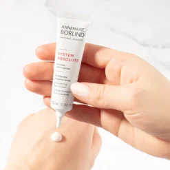 SYSTEM ABSOLUTE Glättende Augencreme