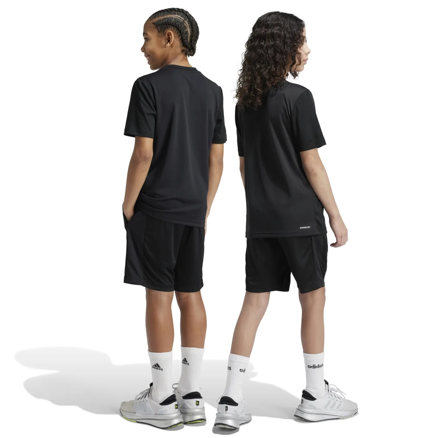 Train Essentials Logo Regular Fit Kids Shorts