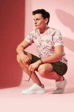 T-Shirt mit Allover-Print