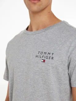 T-Shirt mit aufgesticktem Logo