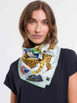Tuch aus Seide