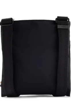 Umhängetasche aus recyceltem Nylon mit Logo-Print