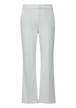 Weiße Crop-Jeans mit Flared Leg